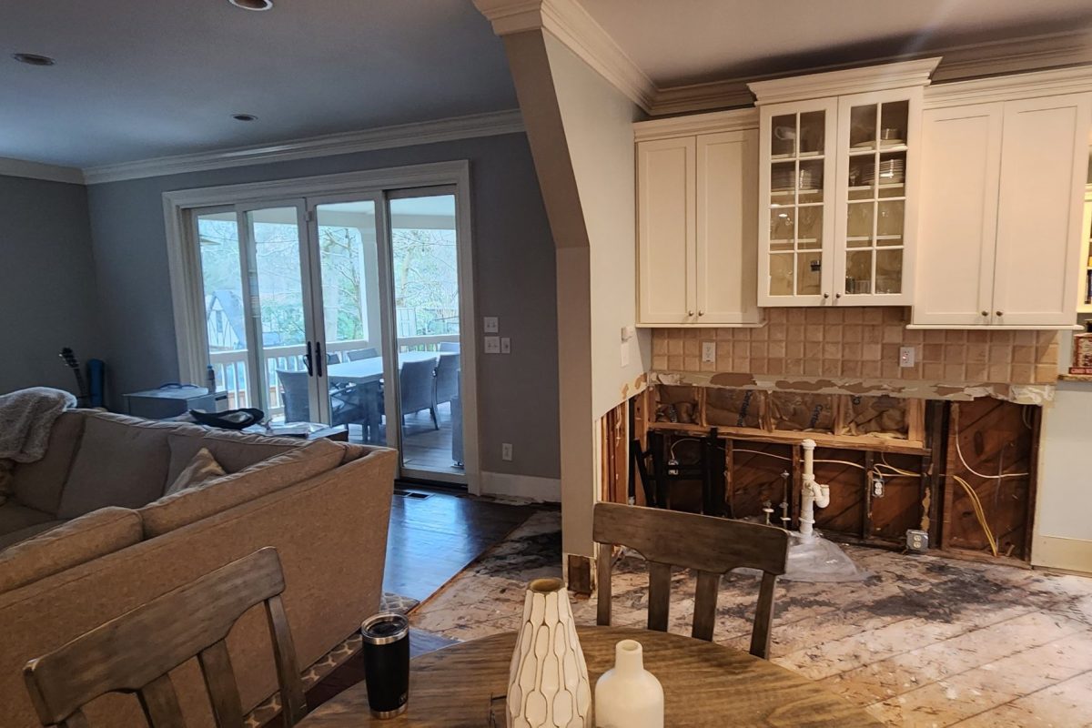 Braunstein Kitchen Before3-min