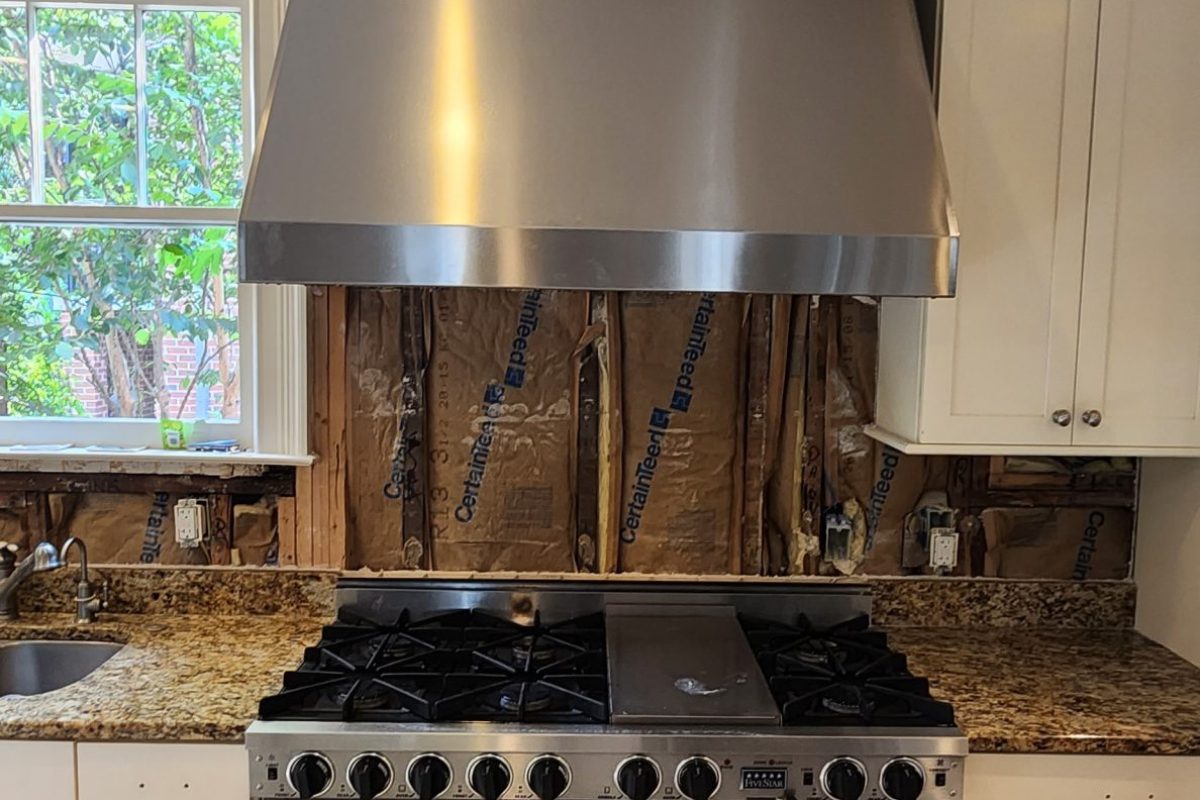 Braunstein Kitchen Before8-min